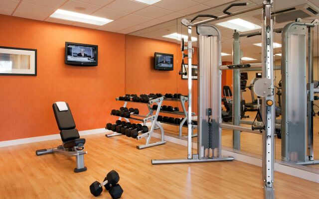 Courtyard by Marriott Oakland Airport