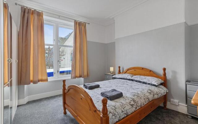 Lovely 3 bedroom apartment in Aberdeen Centre