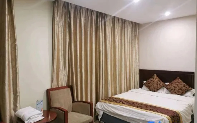 Zhixiang Business Hotel