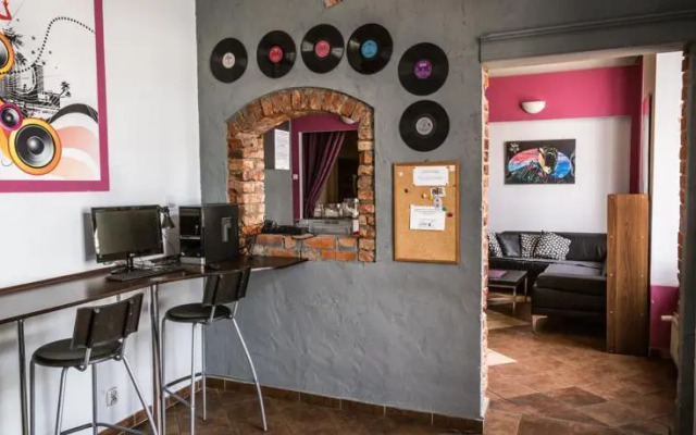 Music Hostel