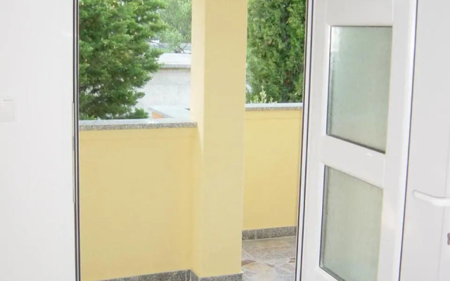 Apartments Prahović