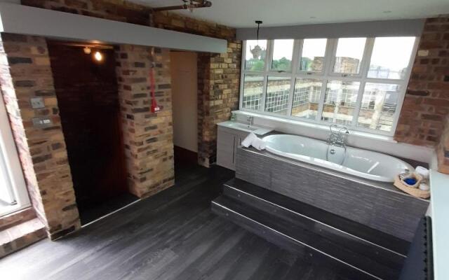 Potbank Aparthotel