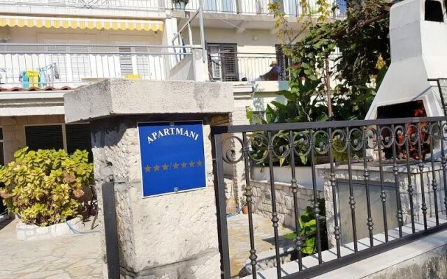 Apartments Bosko