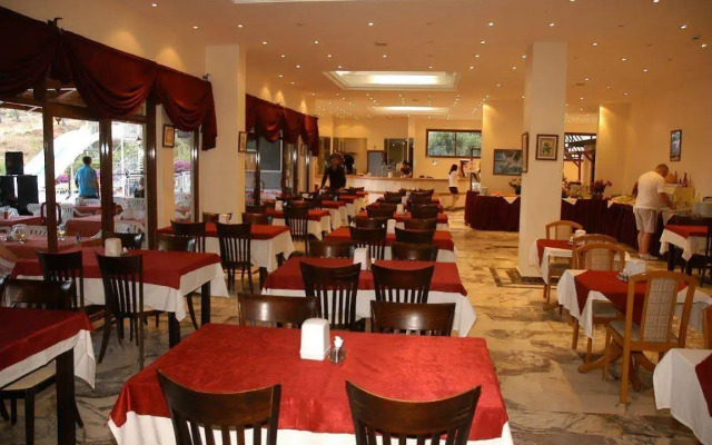 Seray Club Hotel