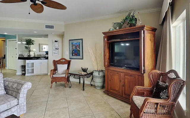 Admirals Quarters #1406