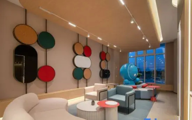 Home Inn (Dezhou High - speed Railway East Station Branch)