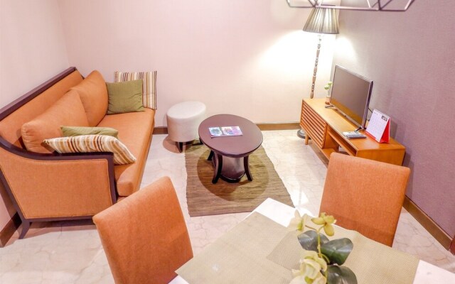 Luxurious L'Avenue Apartment
