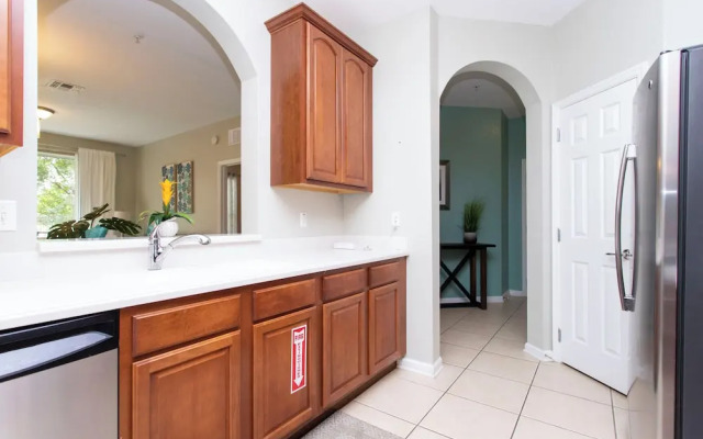 Magnificent 2 Bedroom Apartment Vista Cay Resort 107