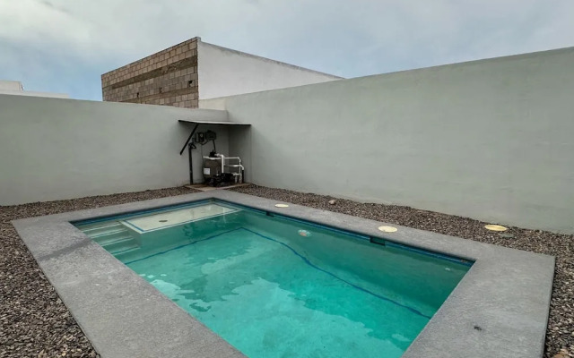 Serene Retreat With Exclusive Pool Haven