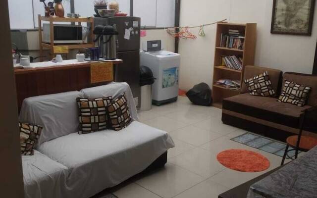 Feel at Home - Hostel