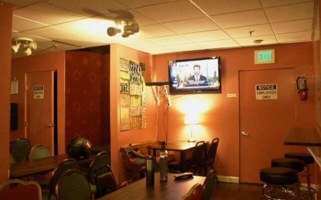 Adelaide Hostel