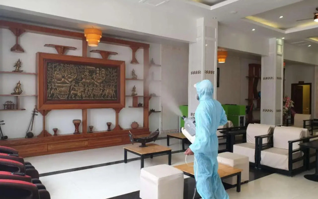 Aristocrat Residence & Hotel