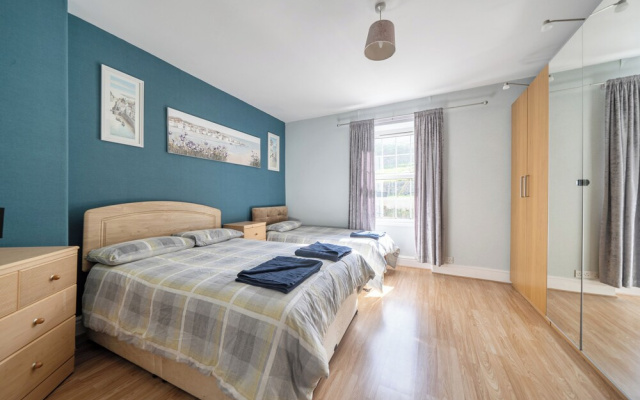 4Br Stunning Sea View Escape-near Snowdonia & Coastal Trails