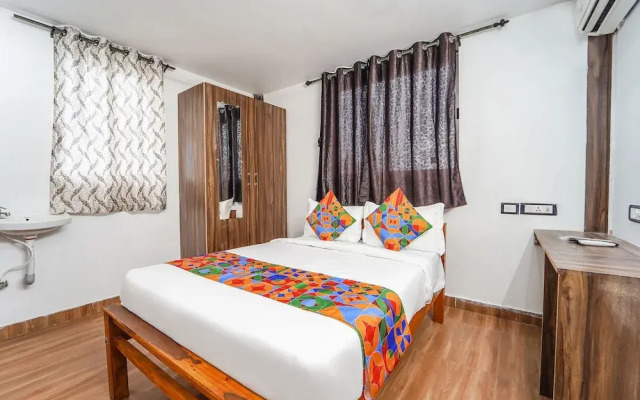 Fabhotel Chakra