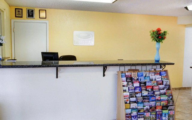 Econo Lodge San Marcos University Area