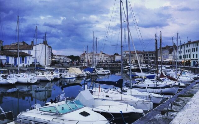 La Parenthèse Enchantée