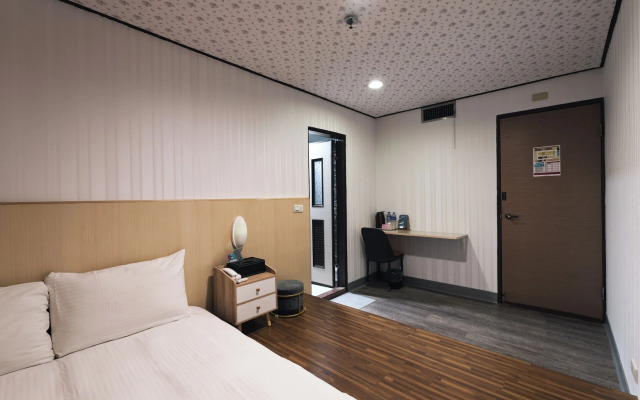 Sofu Hotel