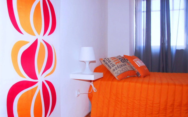 Fly to Lisbon hostel