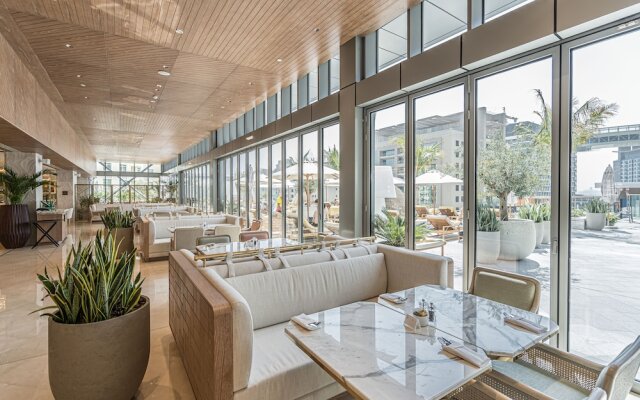 HiGuests - The Palm Tower