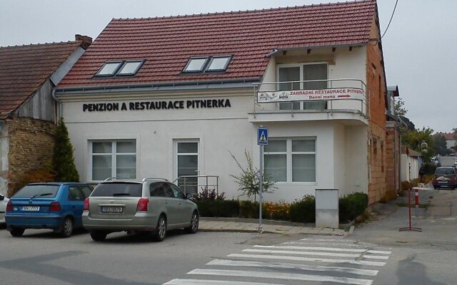 Restaurance A Penzion Pitnerka