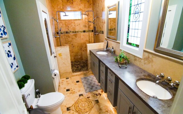 The Capitol Inn Tallahassee