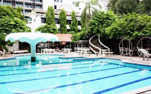 Seashore Pattaya Resort