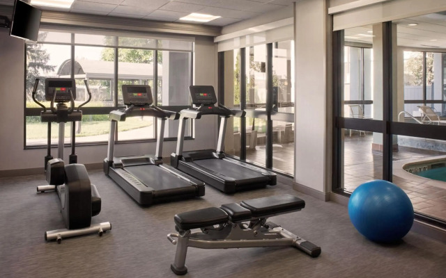 Courtyard by Marriott Mississauga - Airport Corporate Centre West