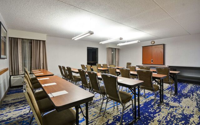Hampton Inn Detroit/Northville