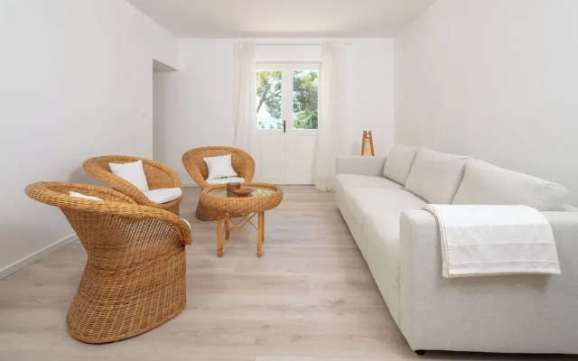 Beachfront apartments Nincevic