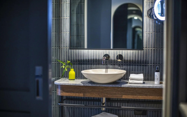 voco Melbourne Central by IHG