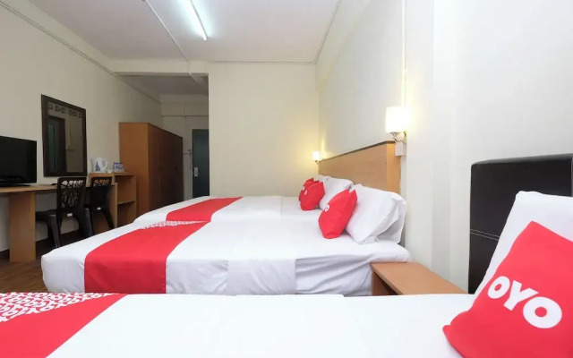 OYO 1105 Hotel 75