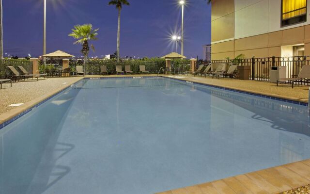 Hyatt Place across from Universal Orlando Resort