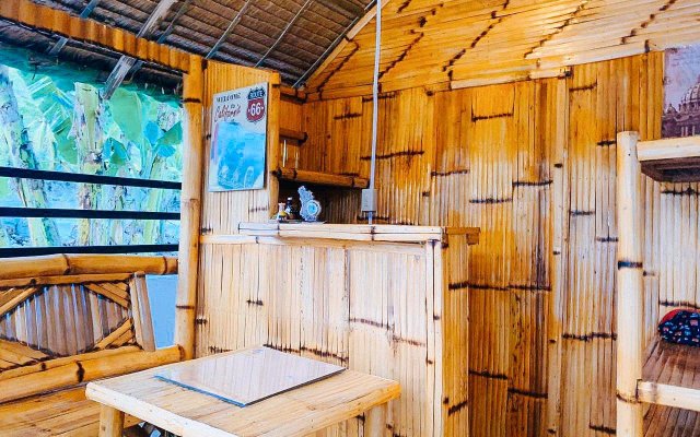 Отель RedDoorz @ Bohol Emerelle's Tourist Inn Филиппины, Дауис - отзывы, цены и фото номеров - забронировать отель RedDoorz @ Bohol Emerelle's Tourist Inn онлайн