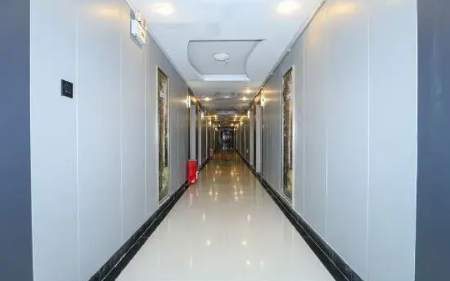 Homeinn Huayi Hotel (Zhengzhou Fengyang Foreign Language Middle School Software Park)