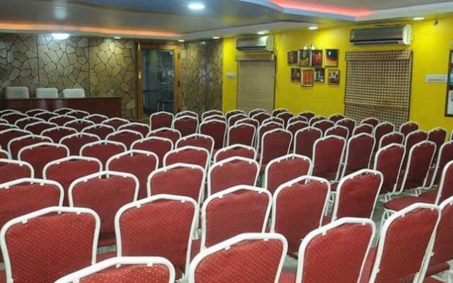 iROOMZ Sapthagiri Balla