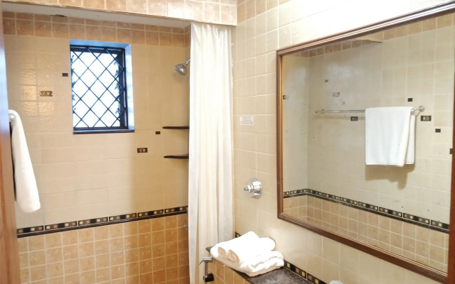 Granpas Inn - Hotel Bougainvillea