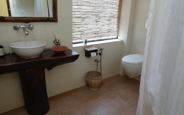 WelcomHeritage Bandhavgarh Jungle Lodge