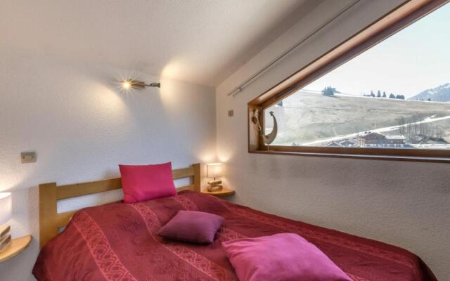 Appartement La Clusaz, 4 pièces, 6 personnes - FR-1-304-35