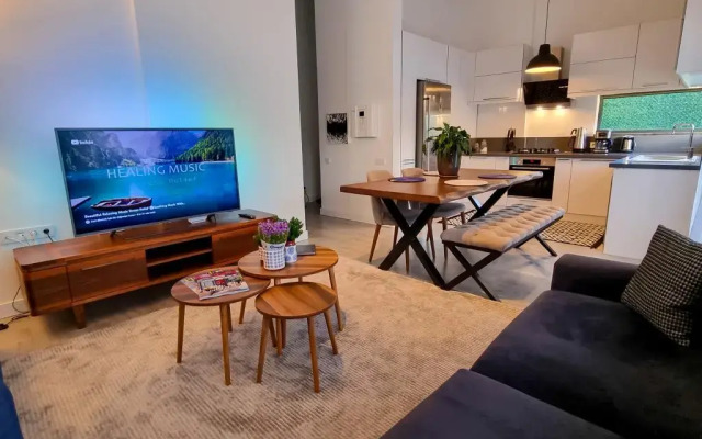 Suelo Flat Villa for Family