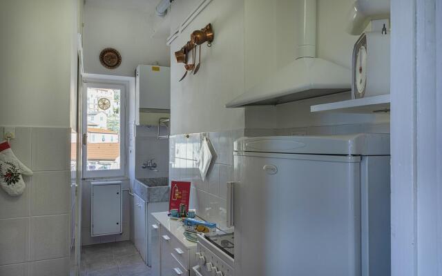 Cinque Finestre sul Golfo by Wonderful Italy