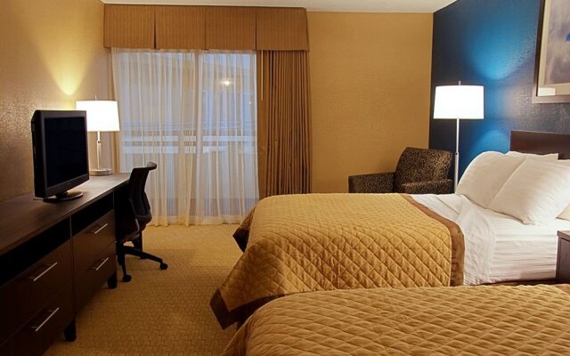 Wyndham Garden Dayton South