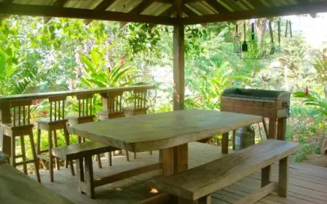 Tamarindo Penthouse by RedAwning