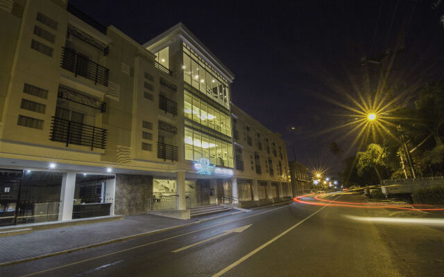 The Reef Hotel and Residences