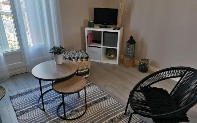 Suite Clémenceau 78 - Parking gratuit Proche centre