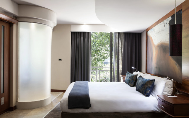 Moloko Executive Apartments And Hotel