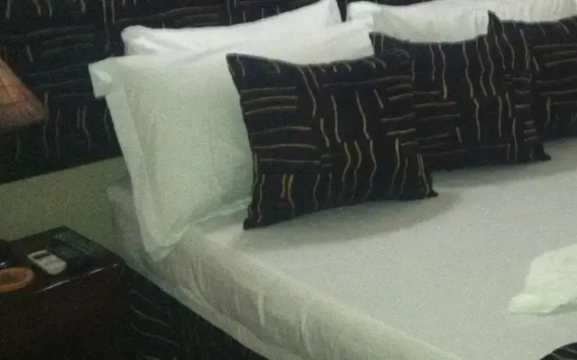 Exoria Cottage