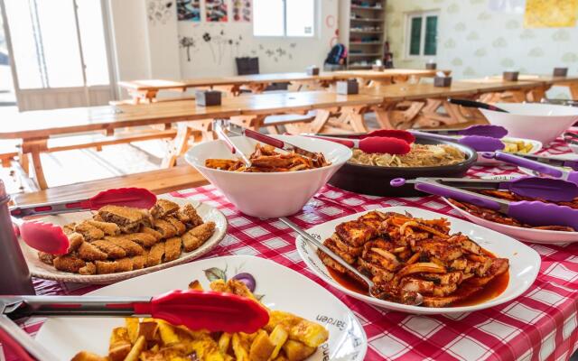 Jeju Olleh Windmill Pension and Guesthouse