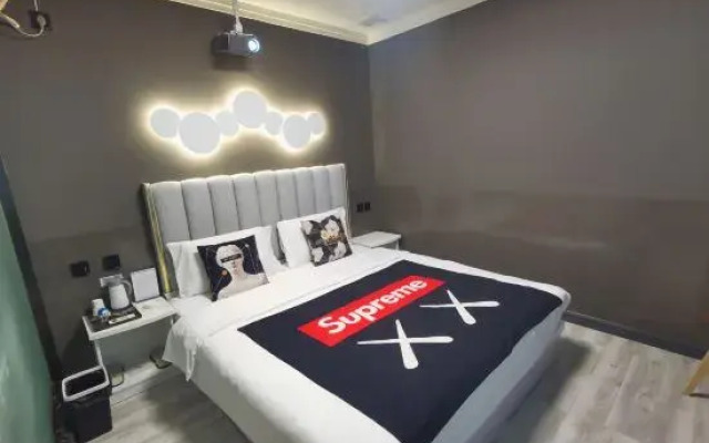 Wowo Art Hotel