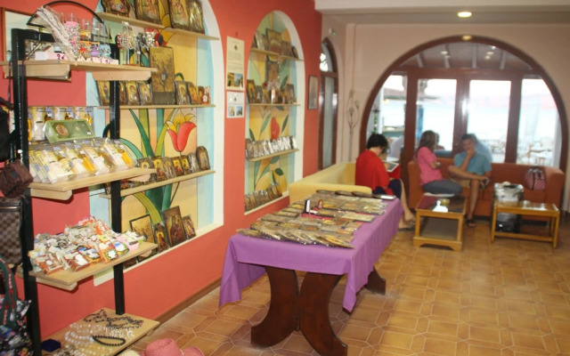 Panela Beach Hotel
