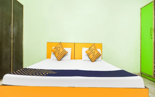 Spot On 62209 Yash Hotel